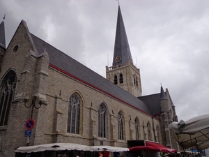 Zijkant kerk