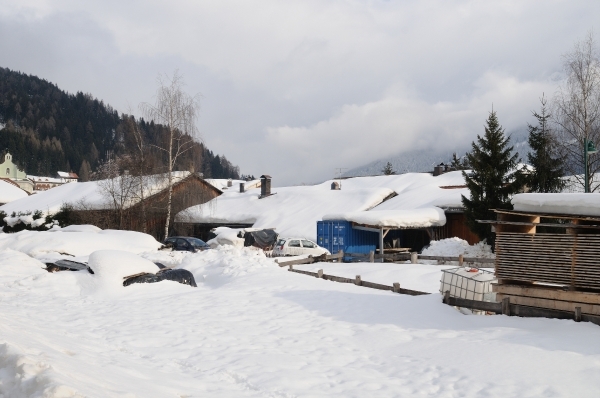 AAD_2437