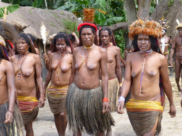 Parade van de dames..;!