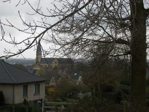 174-Vergezicht St-Gaugericuskerk in Pamel