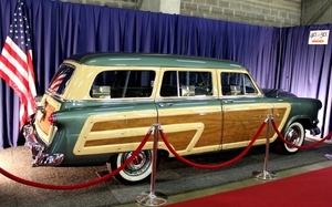 3inch_IMG_6975_FordCountrySquire1953Q