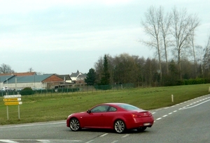 3inch_InfinitiG37_red_590bcc_P1330411