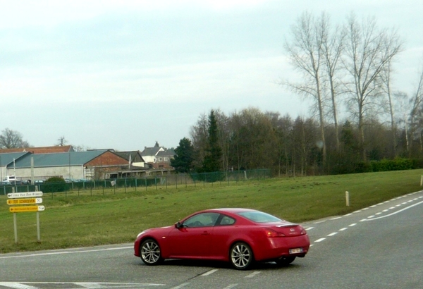 3inch_InfinitiG37_red_590bcc_P1330411