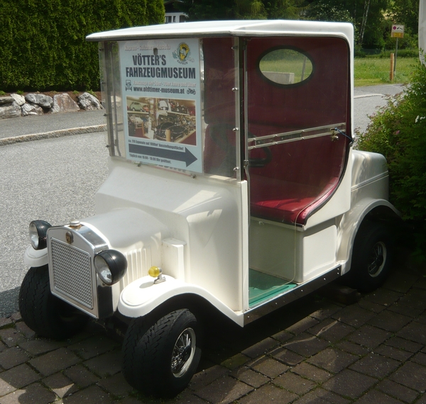 3inch_P1350603_Kaprun_VoettersFahrzeugmuseum_Werbetraeger