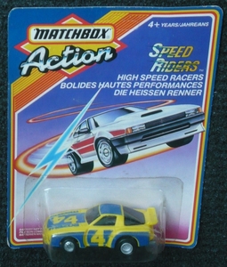 P1360906_Matchbox_ActionSpeedRiders_MazdaRX7_Yellow&blue4_Macao