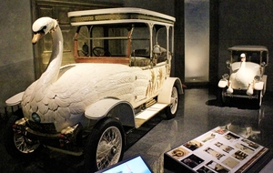 IMG_1916_Brooke-25-30HP-Swan-Car_1910_3L200_4cyl_&_Cygnet_Baby-Sw