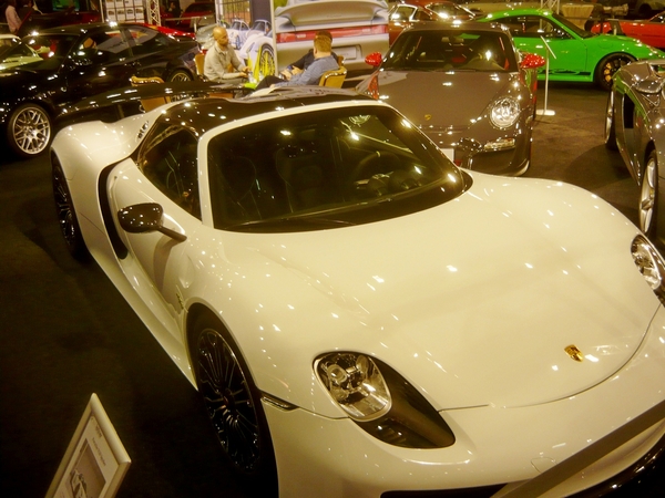 P1410197_Porsche_PO-918-Spy_4L8cyl887PK_918made_135