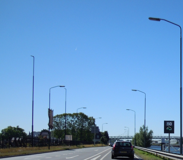 DSCN5927_80kmh_Gruene-welle=zeeziek