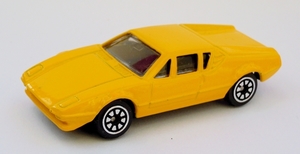 DSCN7386_Welly_3inch_De-Tomaso-Pantera_yellow_98379