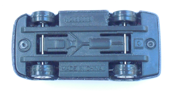 DSCN7395_Welly_3inch_ Porsche-959_Metal-Flake-Dark-Grey_98378