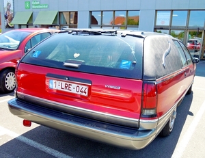 DSCN7997_Chevrolet-Hybrid_lijkwagen_caprice hearse