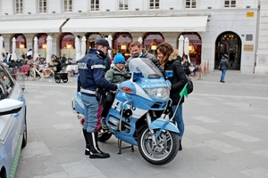 IMG_9414_Polizia_BMW-moto_jonge-recruut