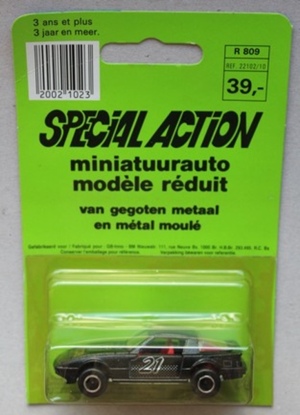 Majorette_Mazda-RX7SA_Black&silver21=greenGBblister_IMG_6605