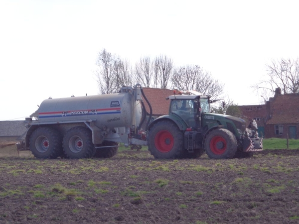 De boeren waren volop aan het werk