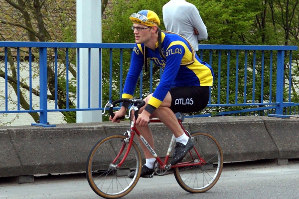 Ronde V.Vlaanderen doortocht-Izegem