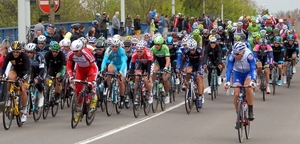 Ronde V.Vlaanderen doortocht-Izegem