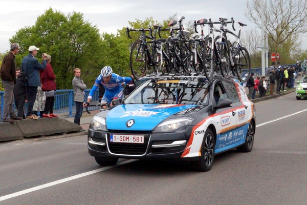 Ronde V.Vlaanderen doortocht-Izegem