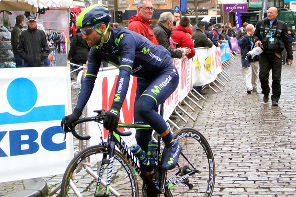 DWARS DOOR VLAANDEREN-2014