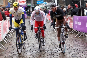 DWARS DOOR VLAANDEREN-2014