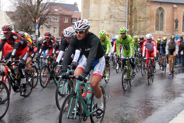 DWARS DOOR VLAANDEREN-2014