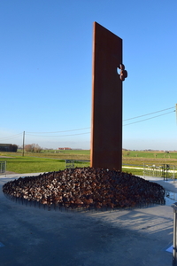 LANGEMARK-Monument-Poppies-2016