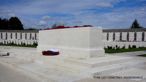 Tyne Cot Cemetrey-12