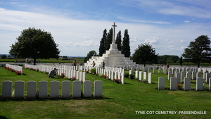 Tyne Cot Cemetrey-15