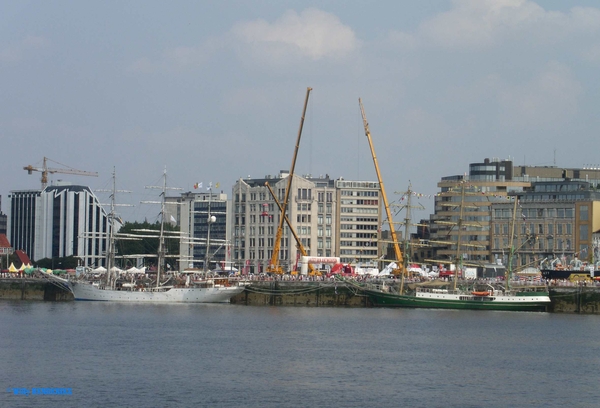 'ALEXANDER VON HUMBOLDT' groen & SCHELDEKAAI 20040722