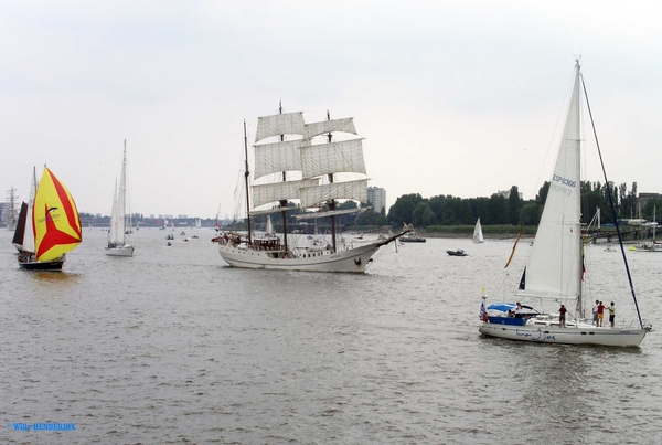 SFEER OP HET WATER met 'ARTEMIS' Nederlands 1926 SCHELDE 20040724