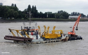 'PIETER COECKE' Pollution Control Vessel  SCHELDE 20150906 (1)