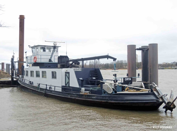 'ORTA' met platform 'ROTTERDAM' PONTON 20160221 (2)