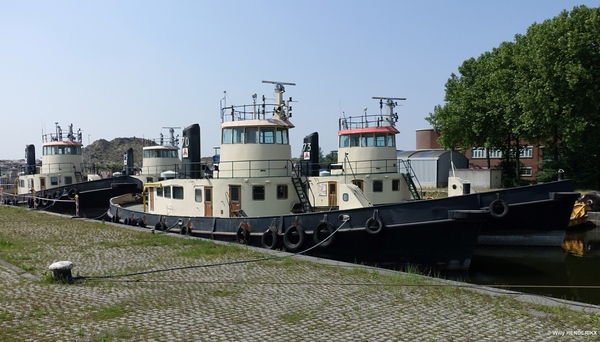 SLEEPBOOT 70 & 73 DROOGDOK 20180520 15u49