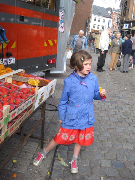 01) Op de markt op 01 mei