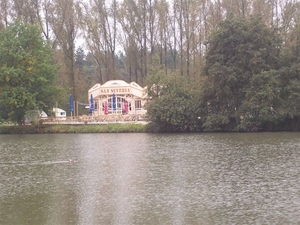 De spiegeltent