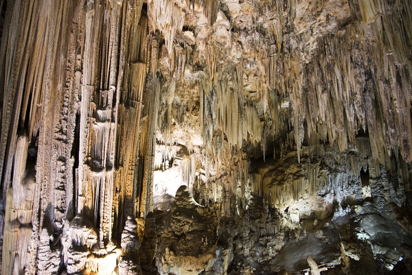 271 Nerja grotten