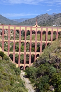 306 Nerja wandeling van de grotten naar de stad