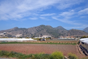 308 Nerja wandeling van de grotten naar de stad