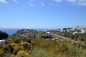 311 Nerja wandeling van de grotten naar de stad