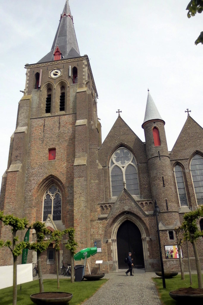 28-kerk van Uitkerke..