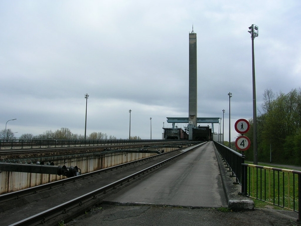 Hellend vlak Ronquieres 1,7 km