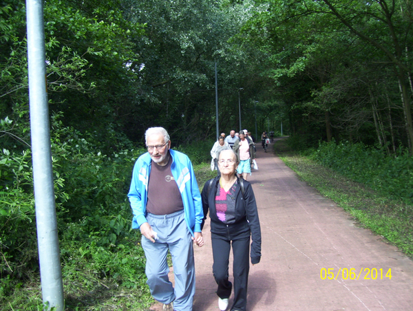 Wandeling naar Midzeelhoeve - 5 juni 2014