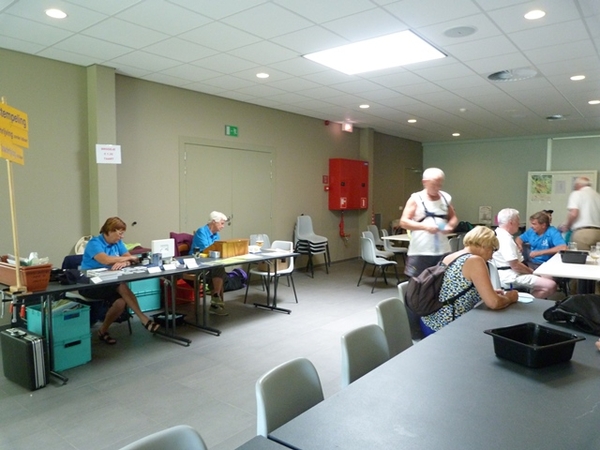 04-Inschrijving met 699 deelnemers..