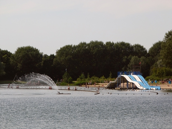 57-Terug langs domein Blaarmeersen naar start....