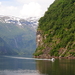 Met boot op de Geirangerfjord naar Hellesylt