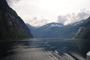 Met boot op de Geirangerfjord naar Hellesylt