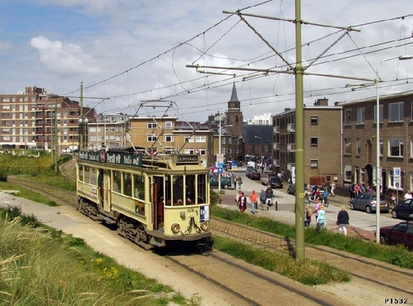 Museumritten op Vlaggetjesdag 2014    (14 juni 2014)