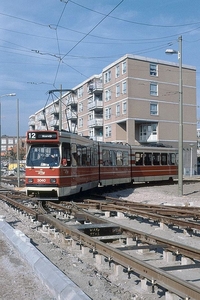 3040 op de toen nog aan lijn 16 gekoppelde lijn 12 ter hoogte van