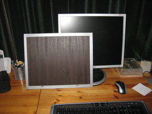 Plaat Triplex voor bescherming LCD Monitor info 1