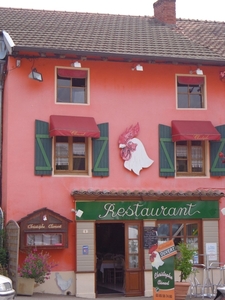 Restaurantje in Matour