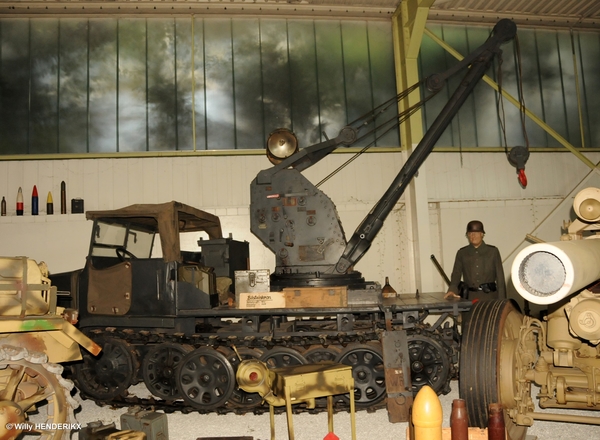 HALFTRACK SINSHEIM 20160821 (9) met kraan